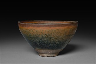 Tea Bowl: Jian ware, 960- 1279. China, Fujian province, Song dynasty (960-1279). Purplish brown