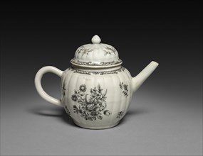 Teapot, c. 1750-1770. China, Chinese Export -- European Market, 18th century. Porcelain; overall: