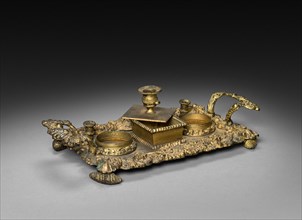 Inkwell, 1825-1850. England or America, 19th century. Gilt bronze and glass; overall: 7 x 24.8 x 13