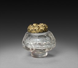 Inkwell , 1825-1850. England or America, 19th century. Gilt bronze and glass; overall: 7 x 24.8 x