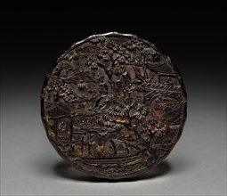 Fragrance Box (lid), 1700s. China, Qing dynasty (1644-1911). Tortoiseshell; diameter: 8.6 cm (3 3/8