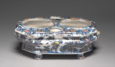 Cruet Stand, c. 1740. Héraud- LeRoy Factory (French). Tin- glazed earthenware (faience) wth