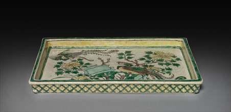 Tray with Phoenixes in Landscape, 1662-1722. China, Jiangxi province, Jingdezhen kilns, Qing