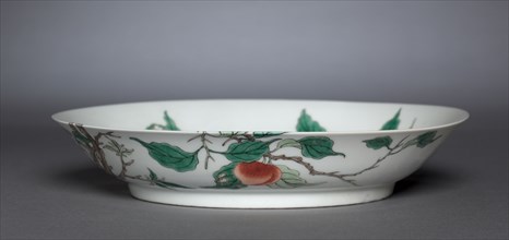 Dish with Bird on Peach Branch, 1662-1722. China, Jiangxi province, Jingdezhen kilns, Qing dynasty