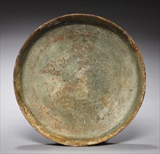 Deep Plate with Hawk and Foliage, 1100s. Byzantium, 12th century. Sgraffito earthenware; diameter: