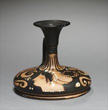 Squat Lekythos, 330-300 BC. South Italy, Apulia, 4th Century BC. Red-figure terracotta; diameter: 8