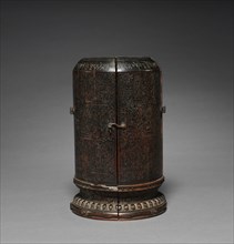 Portable Shrine, c. 1500. Tibet, early 16th century. Wood with mineral pigments; diameter: 16.2 cm