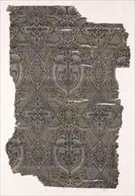 Fragments, 1000s - 1100s. Iran or Iraq ?, Seljuk period, 11th - 12th century. Lampas weave, silk;
