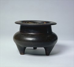 Incense Burner: Jizhou ware, 13th-14th Century. China, Jiangxi province, Yonghe kilns, Jizhou,
