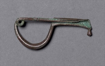 Fibula, 900-700 BC. Italy. Bronze; overall: 5.2 cm (2 1/16 in.).