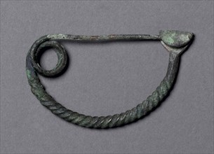 Fibula, c. 900-800 BC. Italy. Bronze; overall: 6.8 cm (2 11/16 in.).