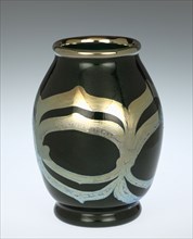Vase, c. 1890-1892. Louis Comfort Tiffany (American, 1848-1933). Glass; overall: 13.7 x 10.1 cm (5