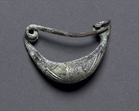 Boat-Shaped Fibula, 900-700 BC. Italy, Etruscan, 10th-8th century BC. Bronze; overall: 4.1 cm (1
