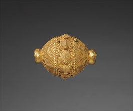Necklace Bead, 185-72 BC. India, Uttar or Madhya Pradesh, Sunga Period (185-72 BC). Gold; overall: