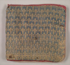 Reliquary Bag, 13th century. Spain, Mudejar, 13th century. Compound twill weave: silk; overall: 34