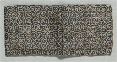 Reliquary (?) Bag, 1200s. Italy or Spain, 13th century. Compound twill weave, silk; overall: 11.5 x