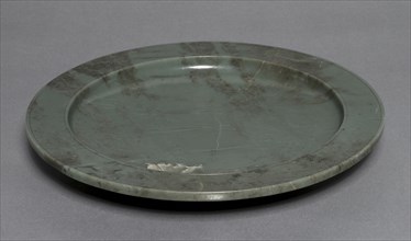 Footed Platter, 1600s. India, Mughal Dynasty (1526-1756). Nephrite (jade); diameter: 41.1 cm (16