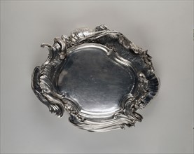 Platter, 1735- 1738. Juste-Aurèle Meissonnier (French, 1695-1750), Pierre-François Bonnestrenne