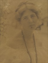 Portrait of Julia Hall McCune (1882-1971), c. 1898. Ema Spencer (American, 1857-1941). Platinum