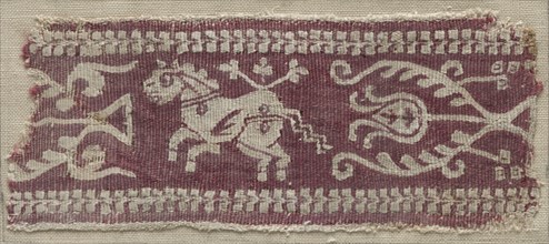 Fragment of a Band with Horse, 700s - 900s. Egypt, Umayyad or Abbasid period (?), 8th - 10th