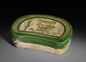 Pillow with Mandarin Duck: Cizhou Ware, 12th-13th Century. China, Jin dynasty (1115-1234).