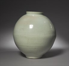 Jar, 1700s. Korea, Joseon dynasty (1392-1910). Glazed porcelain