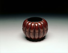 Tea Caddy (Chaire), 1500s. Japan, Muromachi Period (1392-1573). Negoro lacquer on wood; diameter: