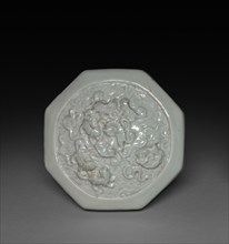 Hexagonal Covered Box with Lions in Relief: Qingbai Ware (lid), 1300-1325. China, Jiangxi province,