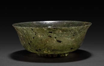 Bowl, 1736-1795. China, Qing dynasty (1644-1912), Qianlong reign (1735-1795). Spinach jade;