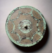 Mirror with Continuous Arcs against Whorl Pattern, 3rd Century BC. China, Eastern Zhou dynasty