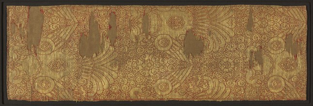 Cloth of Gold: Displayed Falcons, mid 1200s. Central Asia, mid-13th century. Lampas, silk and gold