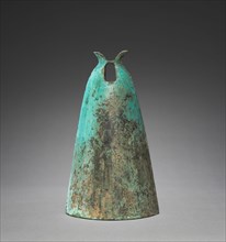 Bell with Diamond-Shaped Insignia, 300s-100s BC. China, along the southern borders, Eastern Zhou