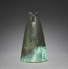 Bell with Diamond-Shaped Insignia, 300s-100s BC. China, along the southern borders, Eastern Zhou