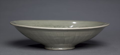 Bowl with Peonies, c. 1100s. China, Shaanxi province, Tongchuan, Huangbaozhen, Jin dynasty