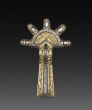 Bow Fibula, 500-550. Alemannic, 6th century. Silver gilt and niello; overall: 7.7 x 4.9 x 2 cm (3