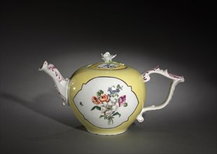 Teapot (yellow and decorated with floral design), c. 1750-1770. Meissen Porcelain Factory (German).
