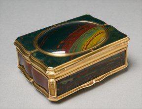 Snuff Box, 1732. Noel Hardivilliers (French). Hardstone, jasper panels, gold;