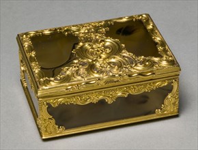 Box, c. 1750-60. England, 18th century. Agate, gold;
