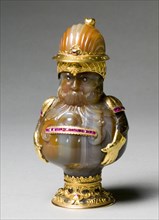 Military Figure, mid 1700s. Germany, mid 18th century. Hardstone ewer agate with diamonds