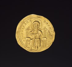 Histamenon of Romanus III, 1028-1034. Byzantium, 11th century. Gold; diameter: 2.4 cm (15/16 in.)