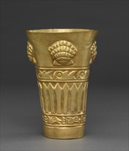 Beaker with Shells, 900-1100. Central Andes (Peru), Lambayeque (Sicán) people, 10th century-12th