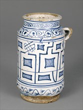 Jar with a Kufic Pattern; Montelupo, Italy; mid-15th century; Tin-glazed earthenware; 18.1 x 9.5 x 13 cm