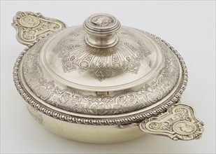 Lidded Bowl; Claude-Gabriel Dardet, French, active 1720 - 1729, master 1715), Paris, France; 1727; Silver-gilt
