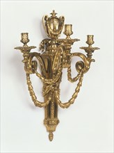 Wall Light; Philippe Caffieri, French, 1714 - 1774, master 1743), Paris, France; about 1765 - 1770; Gilt bronze; 64.8 x 41.9