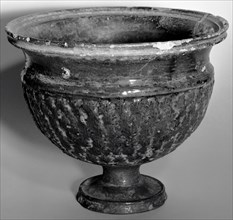 Roman Lead-Glazed Cup with High Foot; Asia Minor, ?, 1st century; Terracotta; 13.7 × 17.8 cm, 5 3,8 × 7 in
