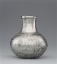 Jar; Eastern Mediterranean; 50 - 25 B.C; Silver; 13.8 × 12.4 cm, 5 7,16 × 4 7,8 in