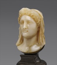 Head of Antonia Minor; Italy; A.D. 41–54; White chalcedony; 5 cm, 1 15,16 in
