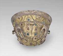 Wine Cup with Floral Decoration; Bactrian Empire; 1st century B.C; Gilt silver, inlaid glass and semiprecious stones; 8.3 × 14