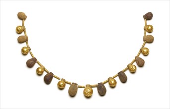 Necklace; Italy; 550 - 400 B.C; Gold and Amber; 49.5 × 3 × 3 cm, 19 1,2 × 1 3,16 × 1 3,16 in