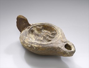 Lamp; Italy; third quarter of 1st century; Terracotta; 2.3 × 4.4 × 6.6 cm, 7,8 × 1 3,4 × 2 5,8 in